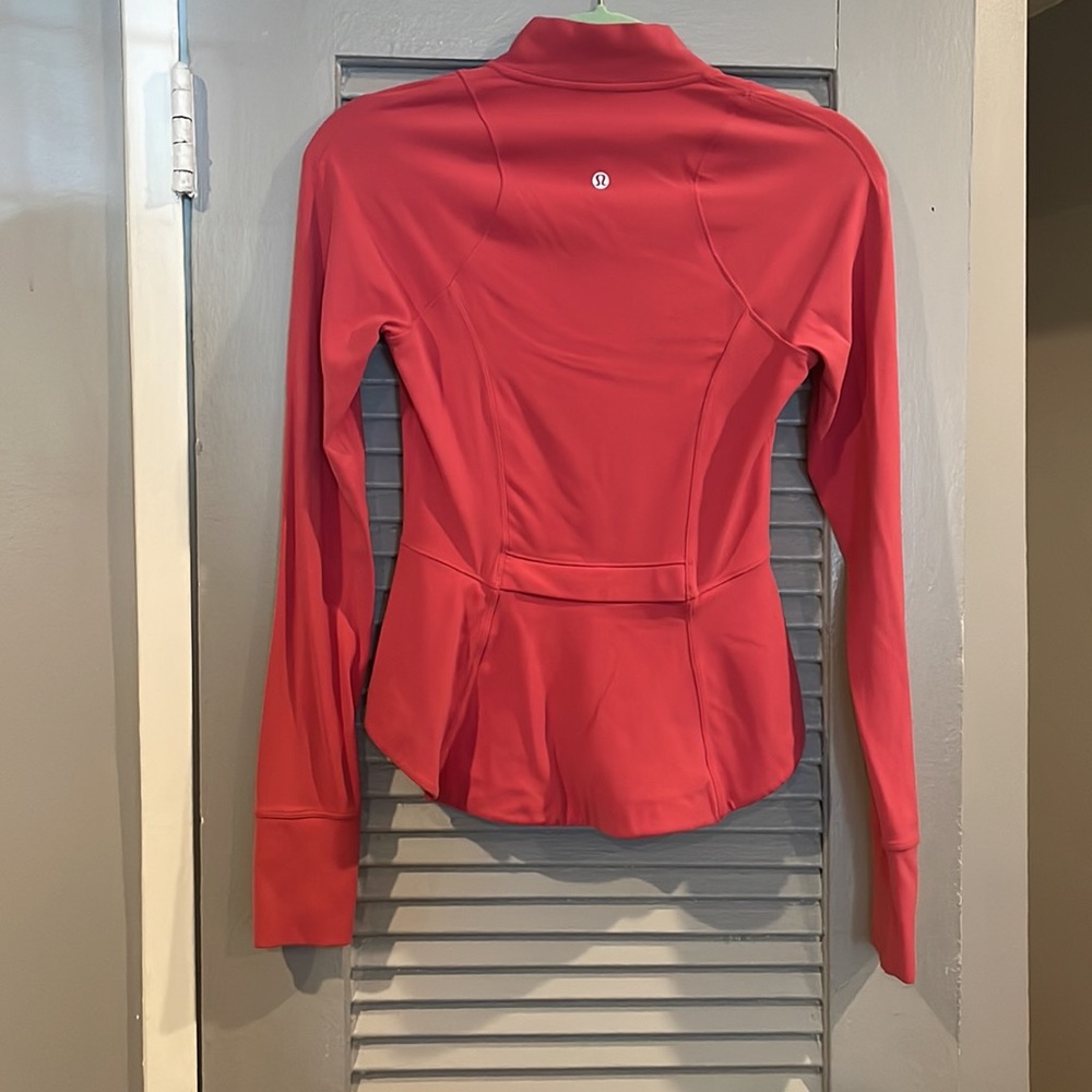 Lululemon jacket - Picture 2 of 2